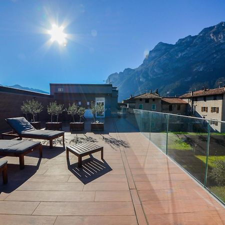 Garda Family & Solarium Apartment Riva del Garda Exterior photo